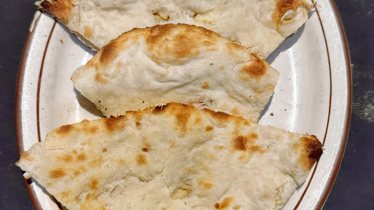 Chicken Naan - Bread