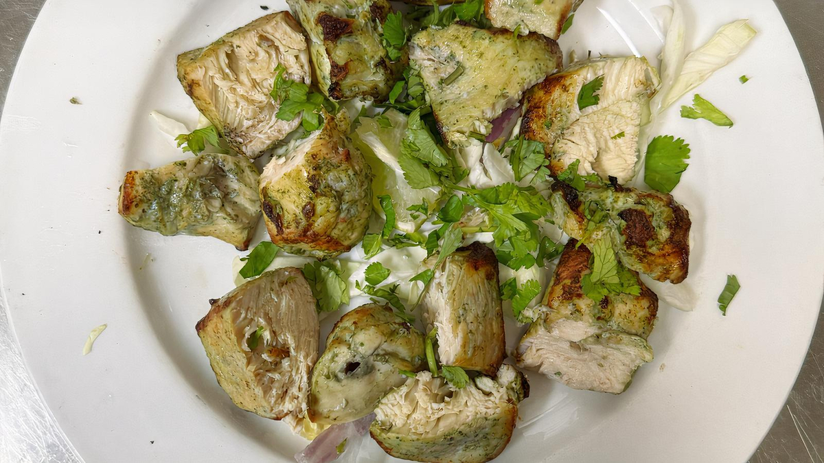 Garlic Mint Chicken - Clay Oven Roasted